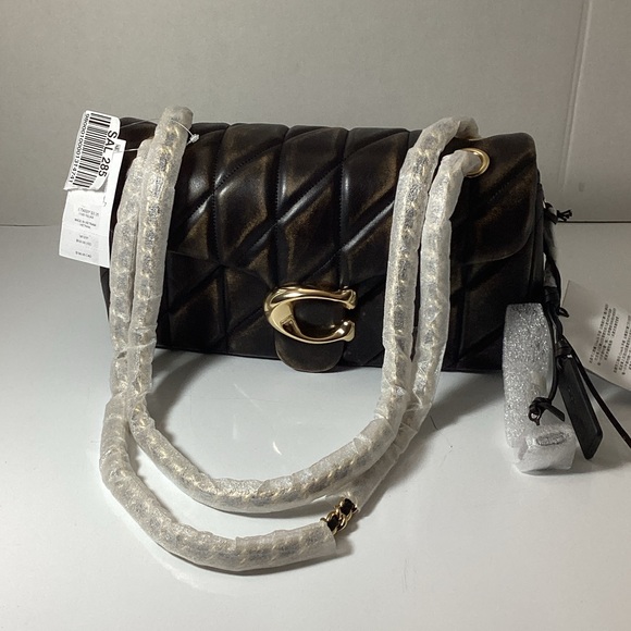 Coach Quilted Tabby 20 shoulder bag in black Nappa leather. - Picture 5 of 13